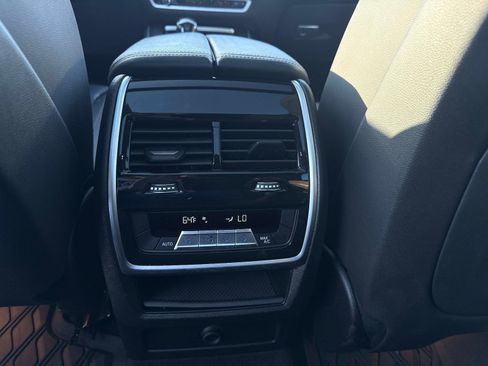 Used 2022 BMW X5 sDrive40i w/ Premium Package RWD image 15