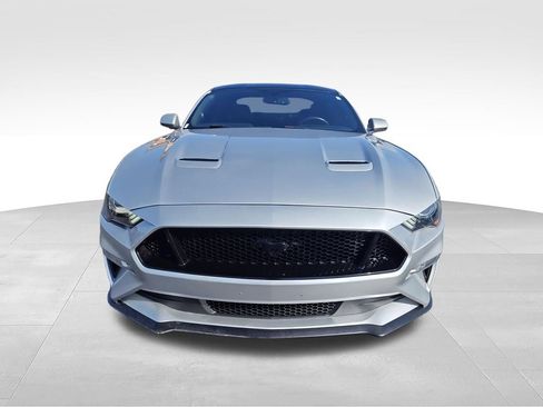 Used 2019 Ford Mustang GT Premium w/ Black Accent Package RWD image 8