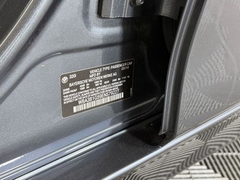 Used 2014 BMW 320i Sedan image 23