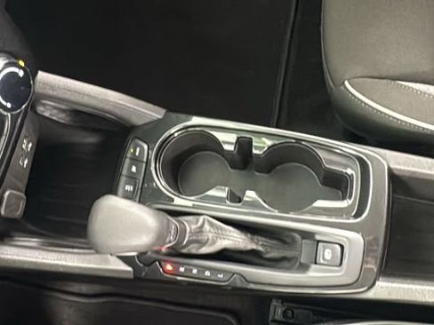 Used 2025 Chevrolet TrailBlazer LT image 28