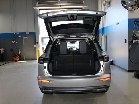 Used 2025 Mitsubishi Outlander SE AWD/4WD image 25