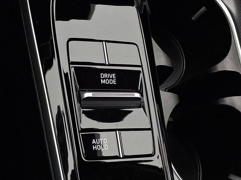 Used 2022 Hyundai Sonata SE image 26