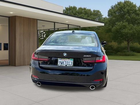 Used 2026 BMW 330i Sedan w/ Parking Assistance Package RWD image 9