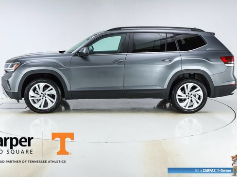 Used 2023 Volkswagen Atlas SE w/ Panoramic Sunroof Package FWD image 41