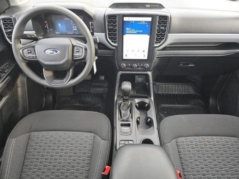 Used 2024 Ford Ranger XL image 5