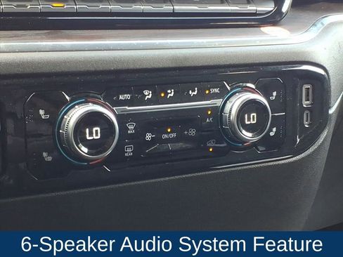 Used 2025 GMC Sierra 1500 SLT image 8