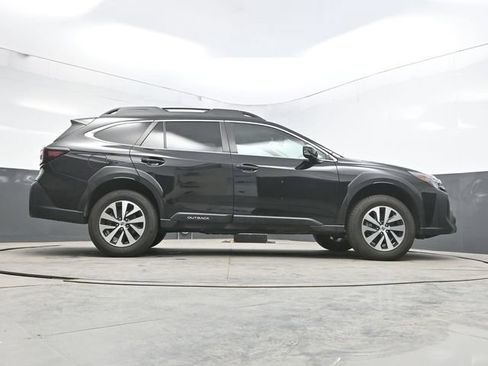 Used 2023 Subaru Outback Premium AWD/4WD image 48