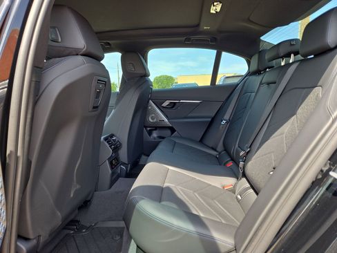 Used 2026 BMW 550e xDrive image 13