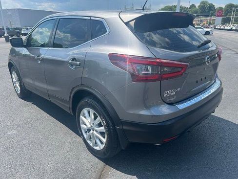 Certified 2022 Nissan Rogue Sport S FWD image 5