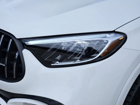 New 2026 Mercedes-Benz GLC 43 AMG 4MATIC image 7