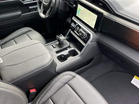 New 2026 GMC Sierra 1500 Denali image 13