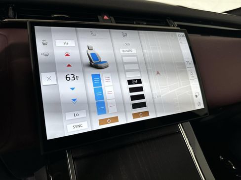 Certified 2025 Land Rover Range Rover Velar Dynamic HSE image 16