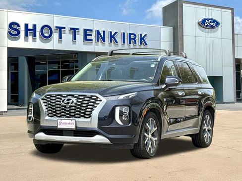 Used 2021 Hyundai Palisade Limited image 3