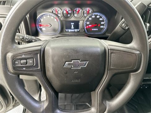 Used 2019 Chevrolet Silverado 1500 Custom Trail Boss image 18