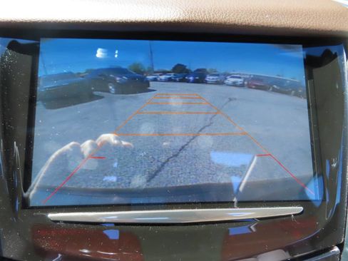 Used 2015 Cadillac SRX Luxury w/ Driver Awareness Package AWD/4WD image 28