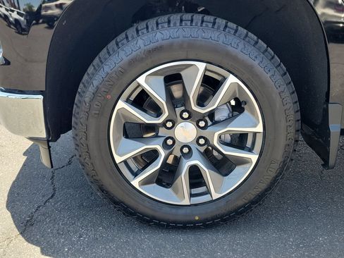 Used 2022 Chevrolet Silverado 1500 LT RWD image 27