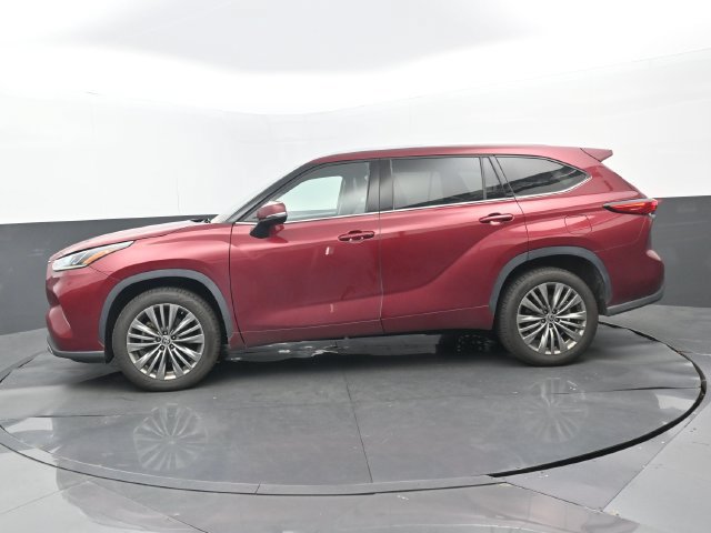Used 2021 Toyota Highlander Platinum FWD image 7