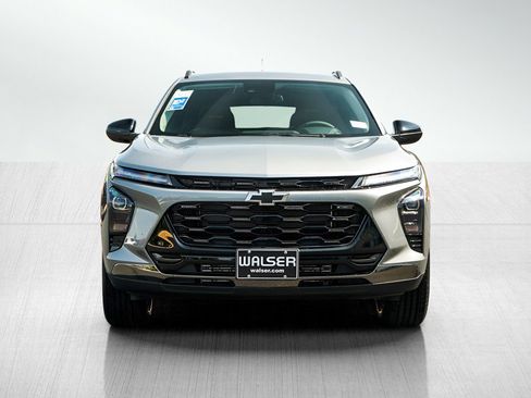 New 2026 Chevrolet Trax ACTIV w/ Driver Confidence Package image 2