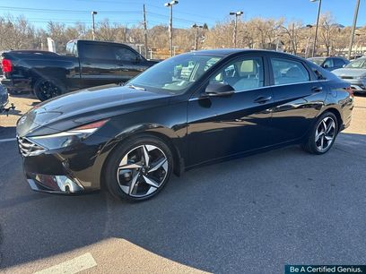 Certified 2022 Hyundai Elantra Limited w/ Preferred Accessory Package