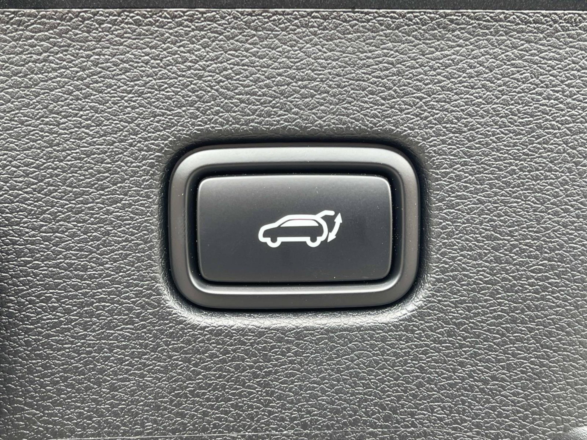 New 2026 Kia Sportage SX FWD image 13