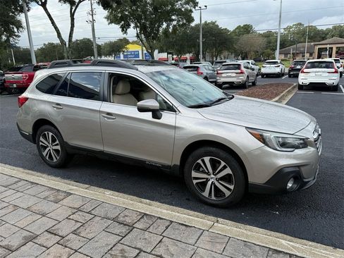 Used 2019 Subaru Outback 2.5i Limited image 18