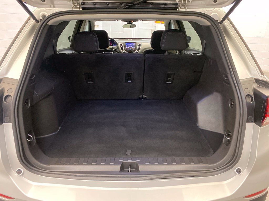 Used 2022 Chevrolet Equinox LS w/ LS Convenience Package FWD image 23
