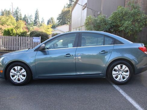 Used 2012 Chevrolet Cruze LS w/ Connectivity Package FWD image 13