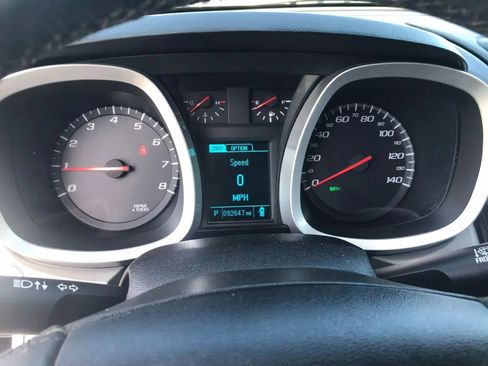 Used 2014 Chevrolet Equinox LT AWD/4WD image 19
