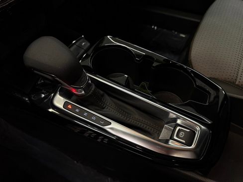 Used 2024 Chevrolet Trax LT w/ Driver Confidence Package image 15