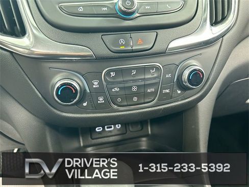 Used 2022 Chevrolet Equinox LT image 16