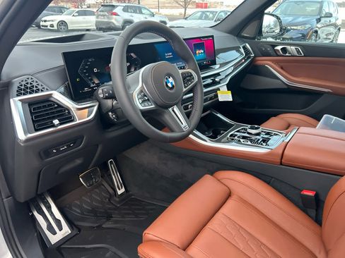 New 2026 BMW X5 M60i image 23