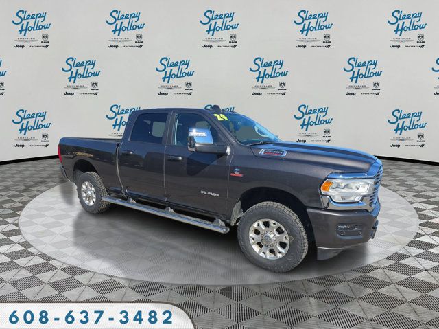 Used 2024 RAM 2500 Laramie w/ Snow Chief Group AWD/4WD image 3