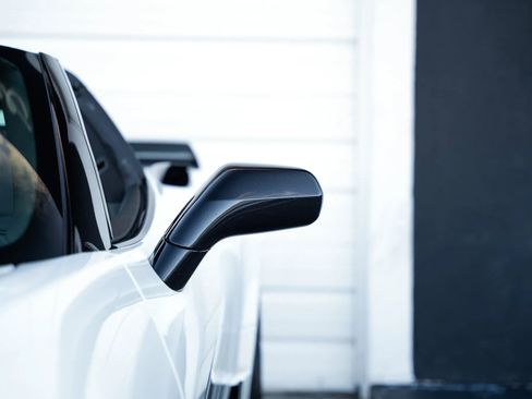Used 2019 Chevrolet Corvette Z06 RWD image 17