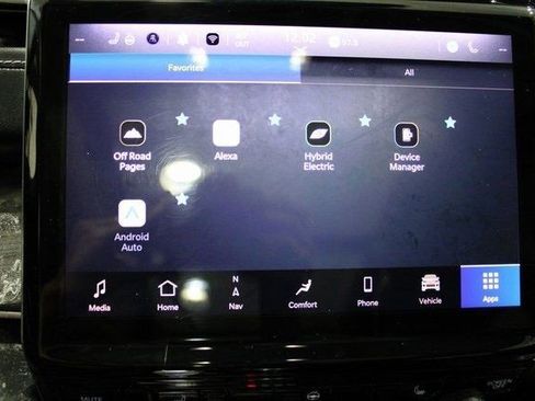 Used 2023 Jeep Grand Cherokee 4WD 4xe image 10