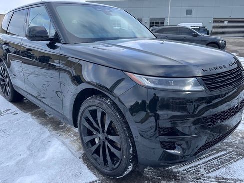 New 2026 Land Rover Range Rover Sport SE image 3