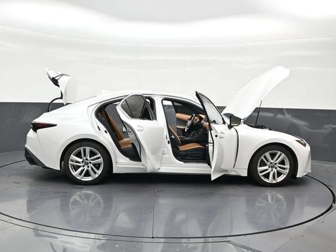 Used 2023 Lexus IS 300 w/ Comfort Package RWD image 32