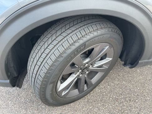 New 2026 Ford Explorer Active w/ Active Comfort Package AWD/4WD image 11