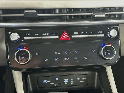 Used 2025 Hyundai Tucson SEL AWD/4WD image 23