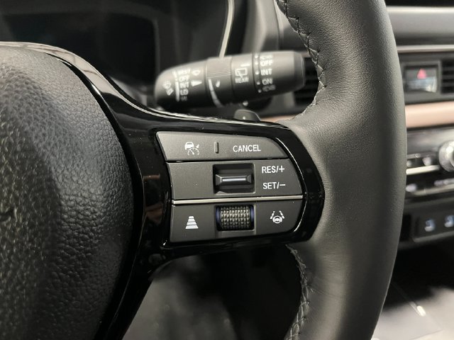 New 2026 Honda Pilot Touring image 19