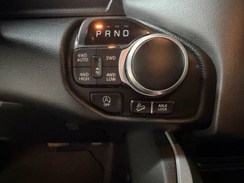 Used 2020 RAM 1500 Big Horn AWD/4WD image 21