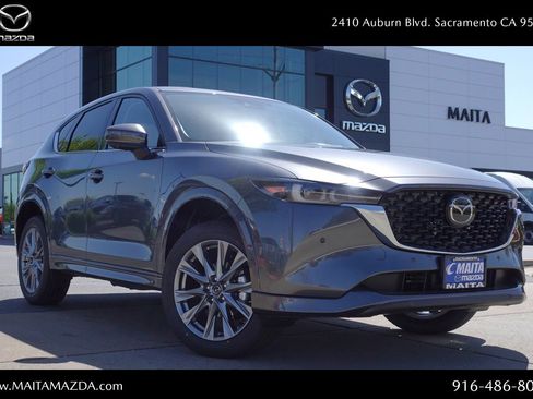 New 2025 MAZDA CX-5 AWD 2.5 S w/ Premium Plus Pkg image 1
