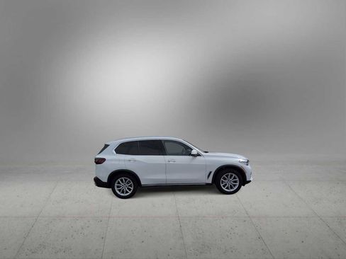 Used 2022 BMW X5 sDrive40i w/ Parking Assistance Package RWD image 9