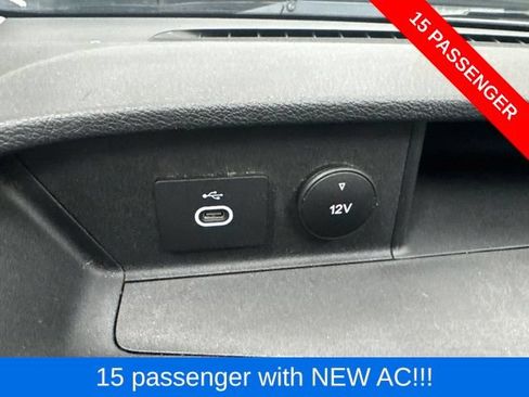 Used 2023 Ford Transit 350 XLT RWD image 15