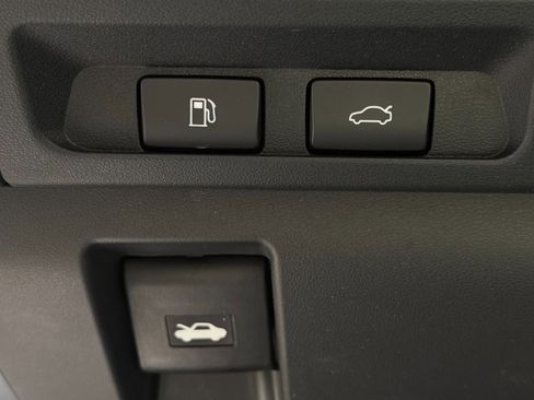 Used 2023 Lexus LS 500h AWD w/ Luxury Package image 30