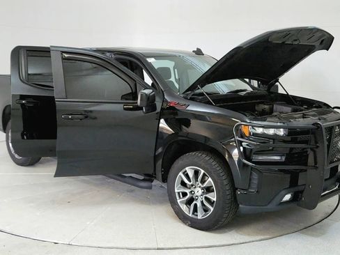 Used 2019 Chevrolet Silverado 1500 RST image 9