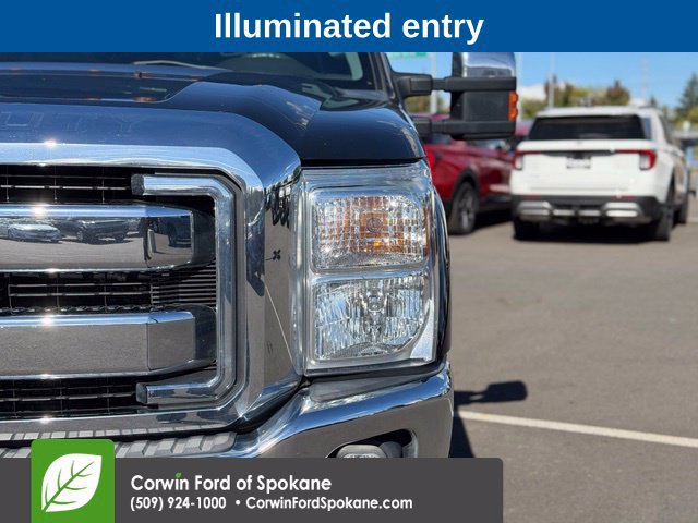 Used 2015 Ford F350 XLT w/ XLT Premium Package AWD/4WD image 8