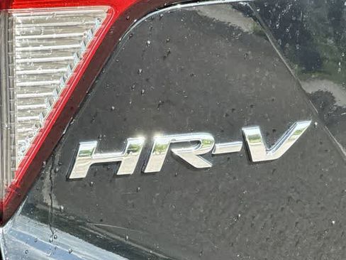 Used 2019 Honda HR-V LX image 23