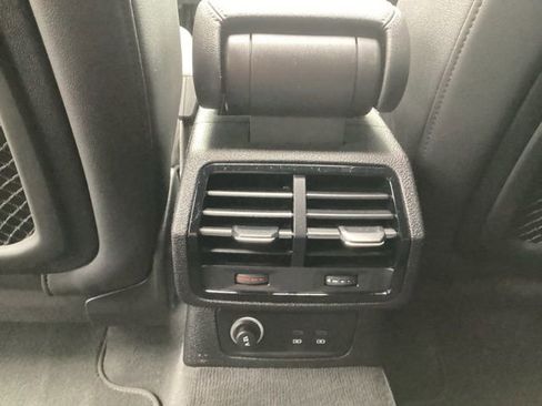 Used 2023 Audi Q3 2.0T Premium image 33