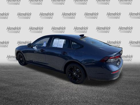 Certified 2025 Honda Accord SE image 11