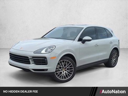 Used 2023 Porsche Cayenne AWD/4WD image 1